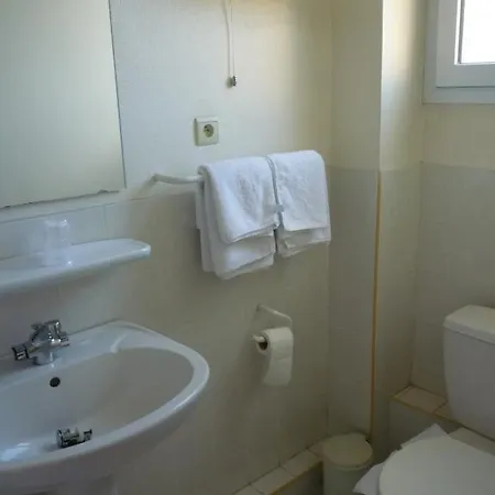 Hotell La Cigale 2*
